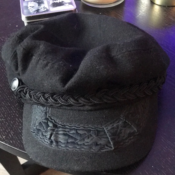 Fisherman’s Cap Black - Picture 1 of 2